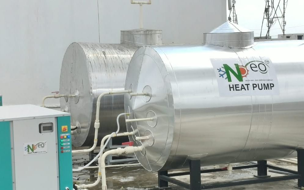 Rooftop hot water installation
